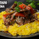 Foto de TALLARINES A LA HUANCAINA CON LOMO SALTEADO