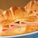 Foto de Medialuna c/Jamón y Queso