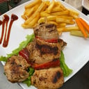 Foto de BROCHETAS GUNS AND ROSES