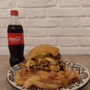 Foto de HAMBURGUESA (Doble) + Fritas