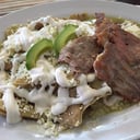 Foto de Chilaquiles con cecina
