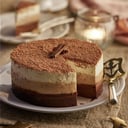 Foto de Banana split/Tiramisú/Panacota- Frambuesa/Tarta de manjarate