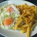 Foto de HUEVO FRITO CON PATATAS