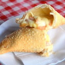 Foto de CAMARON QUESO FRITA 