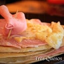 Foto de 3 Quesos con Jamon