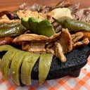 Foto de Molcajete de Rib Eye (2 personas)