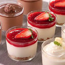 Foto de postre de fresa, chocolate, vainilla