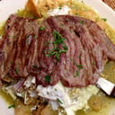 Foto de TRADICIONALES VERDES O ROJAS CON CARNE O PECHUGA ASADA