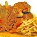Foto de Carne de cabra + papas fritas