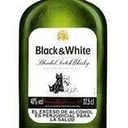 Foto de BLACK AND WHITE 1/2