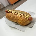Foto de Super pancho Parmesano con salchicha Alemana