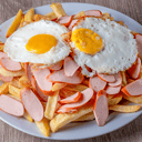 Foto de SALCHIPAPA MONTADA