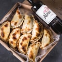Foto de 12 Empanadas