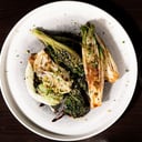 Foto de Verdes Grillados con Crocante de Pistachos