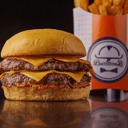 Foto de HAMBURGUESA DOBLE BIG CHEESE + BEBIDA