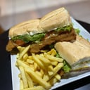 Foto de Sandwich de milanesa con papa para 2 personas