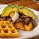 Foto de DESAYUNO WAFLE MECHADO