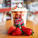 Foto de Fresas Con Chocoarequipe 12oz