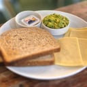 Foto de Tostadas Palta Queso