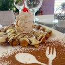 Foto de Waffle con arequipe y queso