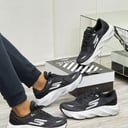 Foto de Skeachers Carbón