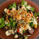 Foto de ENSALADA TEMPLADA DE GULAS Y LANGOSTINOS