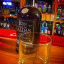 Foto de Ron Viejo 8 años Vaso 