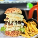 Foto de Hamburguesa Lucas Burgers – Triple Carne