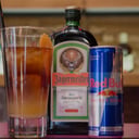 Foto de Jägermaister + redbull
