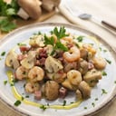 Foto de Salteado de gambas y champiñones