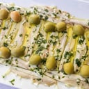 Foto de Boquerones con olivas