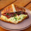 Foto de Croissant Huevo y Panceta