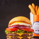 Foto de Burguesía Doble Supreme Con Papas Sazonadas