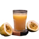 Foto de Vaso de jugo de maracuyá (No disponible para llevar)