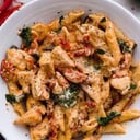 Foto de PASTA CON SALSA DE CANGREJO CON LINGUINI O MOSTACHOL