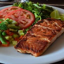 Foto de SALMON A LA PLANCHA CON AGREGADO