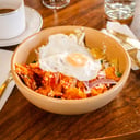 Foto de Chilaquiles Verdes o Rojos (Toca para ver proteínas)