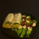 Foto de Coronation Chicken Wrap