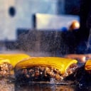 Foto de Medallón de Carne + Cheddar 🍔