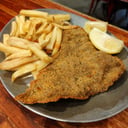Foto de • MILANESA DE TERNERA