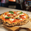 Foto de PIZZA AI QUATRO FORMAGGI C/ SALAME