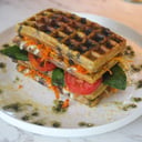 Foto de Waffle de Pollo caprese 