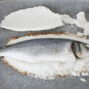 Foto de LUBINA SALVAJE A LA SAL A PARTIR DE 1 KG