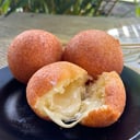 Foto de Buñuelo con queso mozzarella