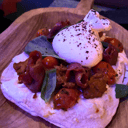 Foto de Pizzolo Siciliano con crema blanca y burrata