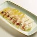 Foto de Tiradito de Lubina al aceite de oliva y yuzu