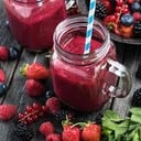 Foto de jugo de frutos rojos