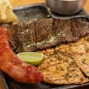 Foto de ASADO DE TRES CARNES