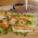 Foto de Panino de pollo con pesto
