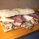 Foto de Sand. Pollo Diputado Corrupto